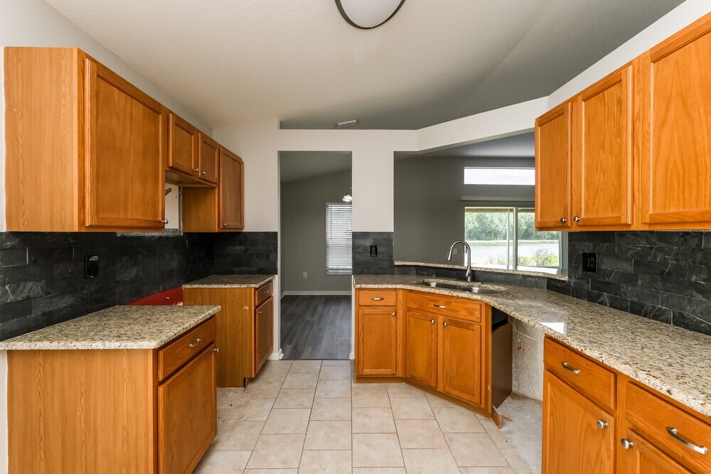 Building Photo - 1106 Summer Breeze Dr