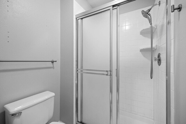 Building Photo - Spacious Latah Valley Home - Gated Community