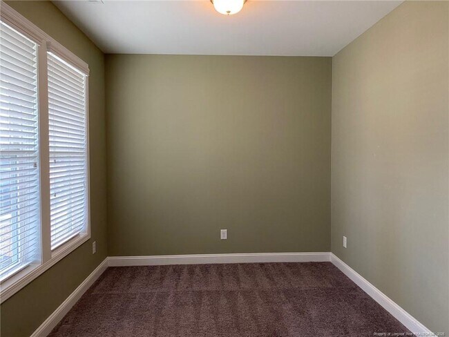 Building Photo - 277 Pendleton St