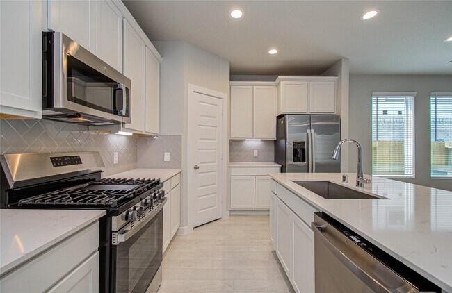 Building Photo - 15723 Telge Rd