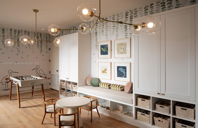 Building Photo - 1874 Heron Club Dr