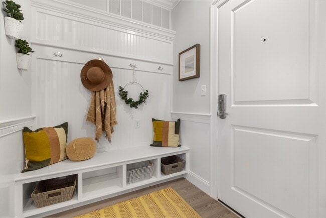 Building Photo - Wellington Woods