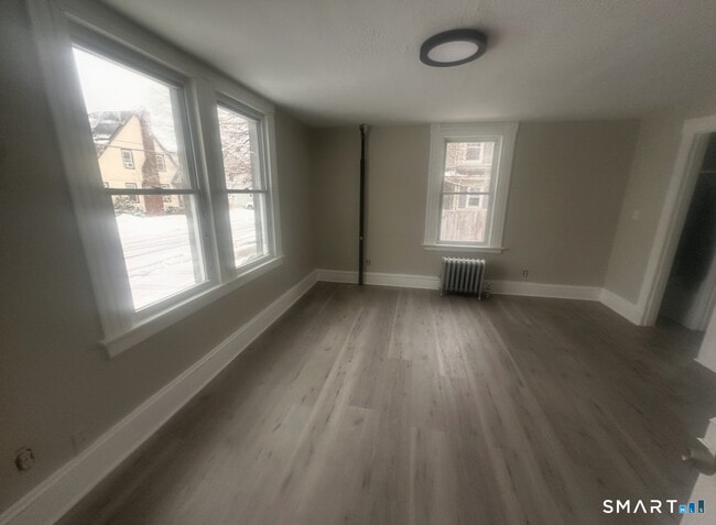 Building Photo - 4 Tower Rd