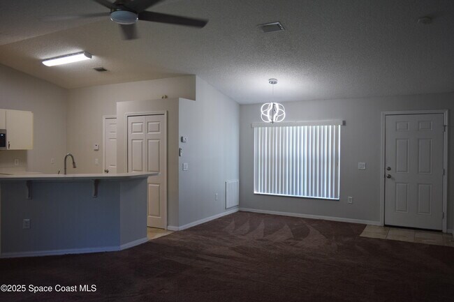 Building Photo - 939 Lyons Cir NW