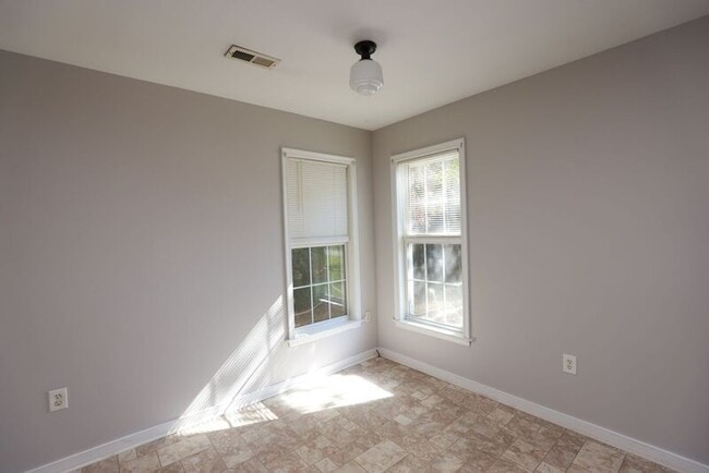 Building Photo - 11412 Bailey Mountain Trail