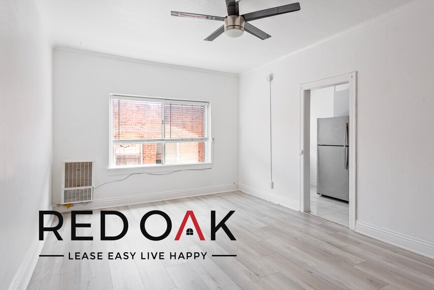 Building Photo - 687 Shatto Pl