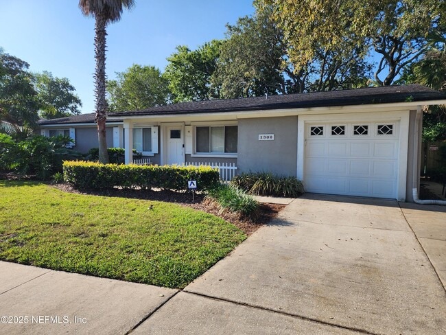 Primary Photo - 1306 Osceola Ave
