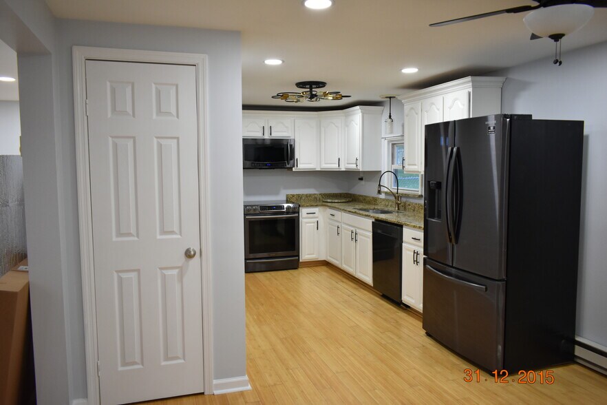 Building Photo - 18 Casselberry Dr