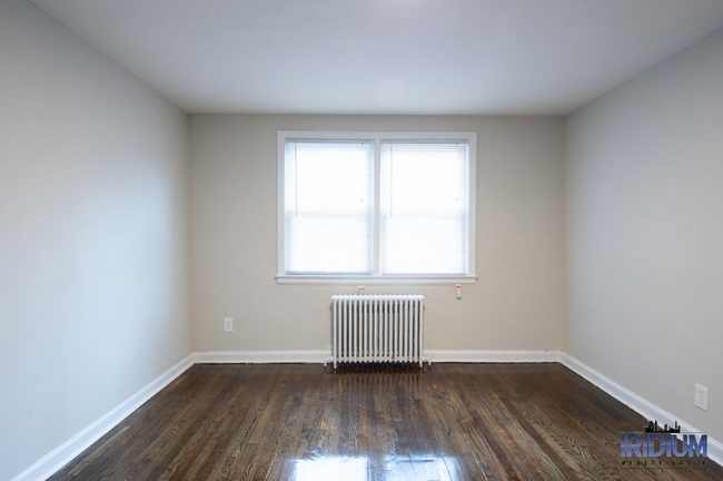 Building Photo - 473 Park Ave