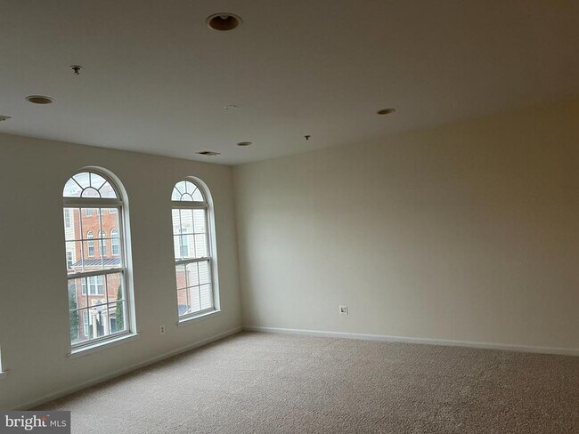 Building Photo - 1822 Wheyfield Dr