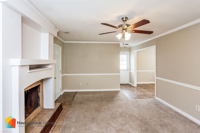 Building Photo - 3 br, 2 bath House - 814 Hackberry Dr