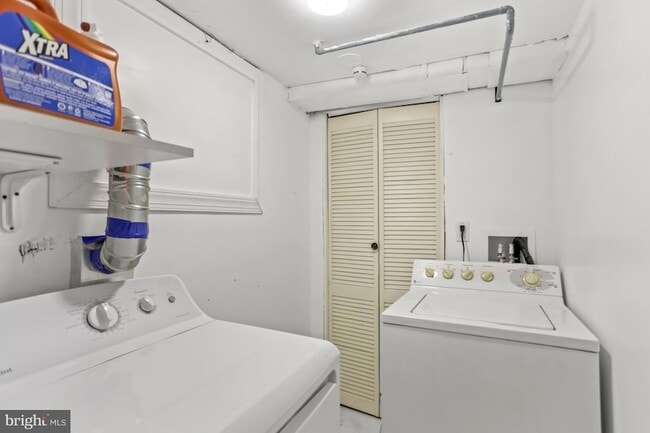 Building Photo - 4803 Westway Dr