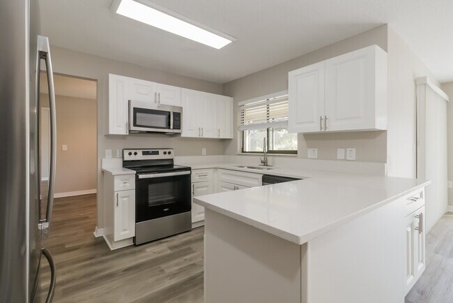 Building Photo - 13700 Whitby Rd