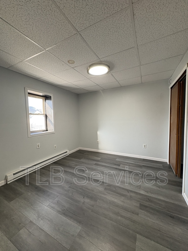 Building Photo - 563 Washington Ave