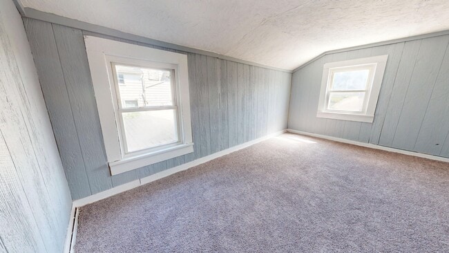 Building Photo - 4 bedroom in Madison Schools