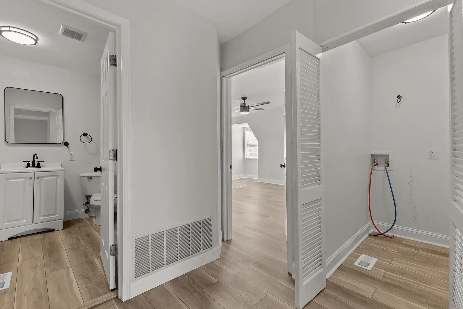 Building Photo - 3258 Ohio Ave