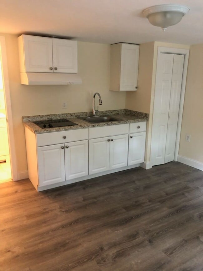 Building Photo - South Orleans 2 Bedroom