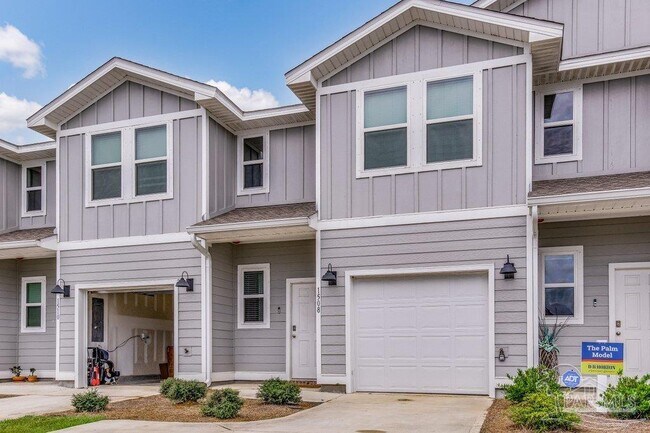 Building Photo - 1508 Farragut Way