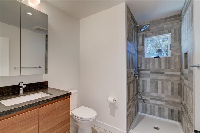 Building Photo - New 2 Bedroom Home in Historic Sherman Heights - Available For Immediate Move-In