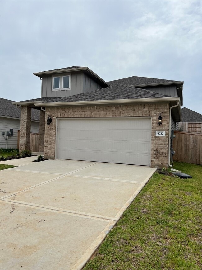 Building Photo - 6737 Chinapkin Oak Ln