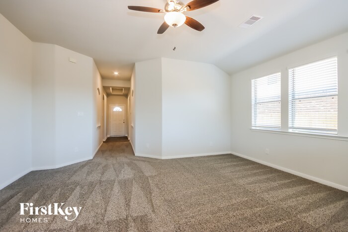 Building Photo - 26028 Babe Ruth Dr
