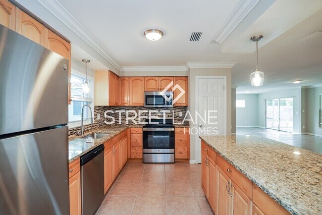 Building Photo - NOW OFFERING FIRST 2 FULL MONTH FREE OR A ...