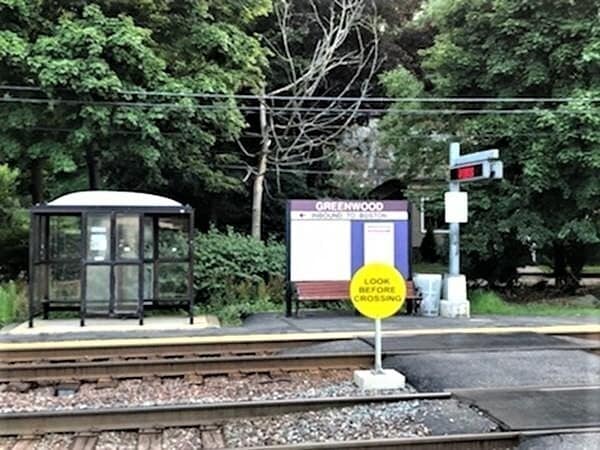 Building Photo - 15 Sycamore Rd