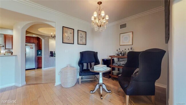 Building Photo - 2 br, 2 bath House - 1000 Granville Avenue...
