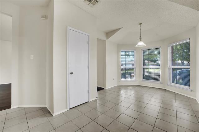 Building Photo - 7601 Northpoint Dr