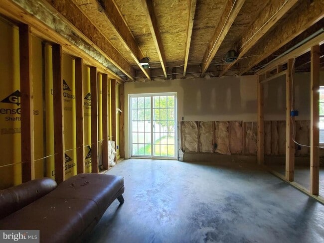 Building Photo - 431 Afton Dr