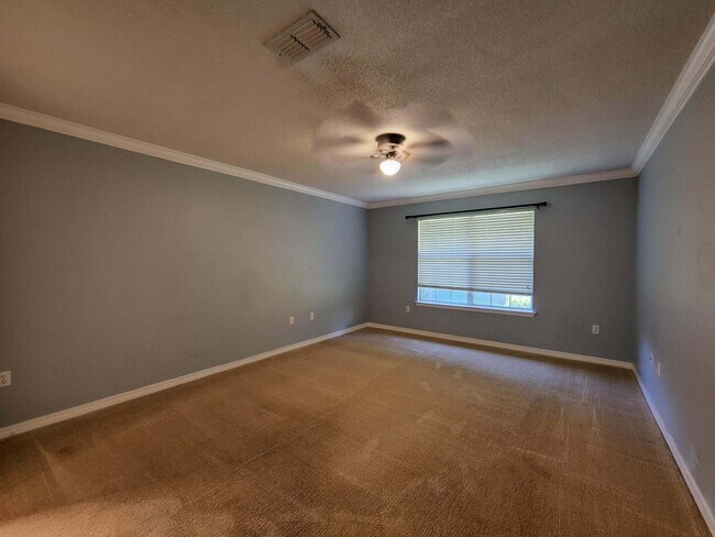 Building Photo - 2359 Heritage Cir