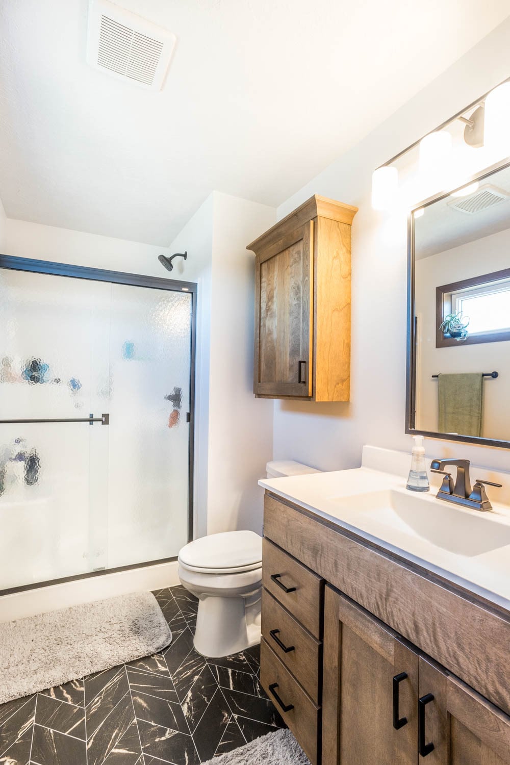 Building Photo - 4221 N Knob Hill Ct