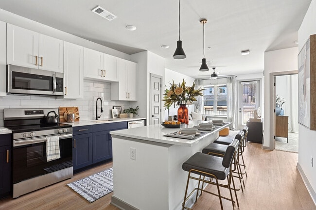 Building Photo - The Parker