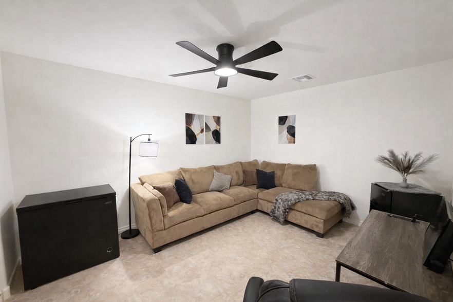 2ND LIVING RM/DEN - 854 S San Marcos Dr