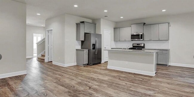 Building Photo - 133 Netherland St
