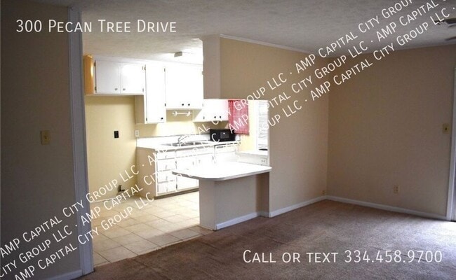 Building Photo - 300 Pecan Tree Dr