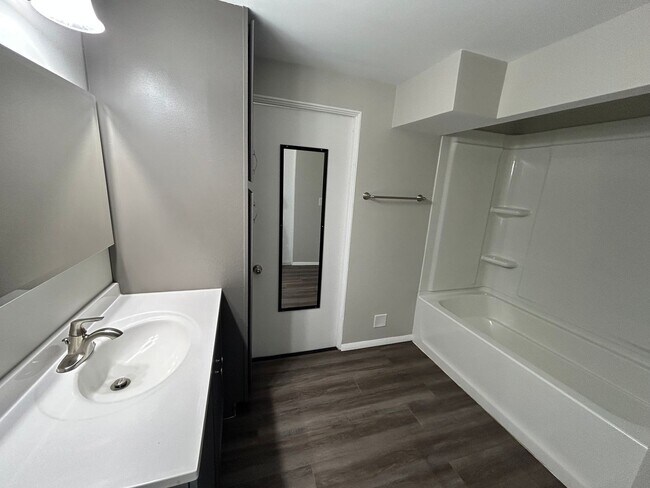 Building Photo - Your Private Oasis in Old Town Discover the "hidden gem" of The Melville.