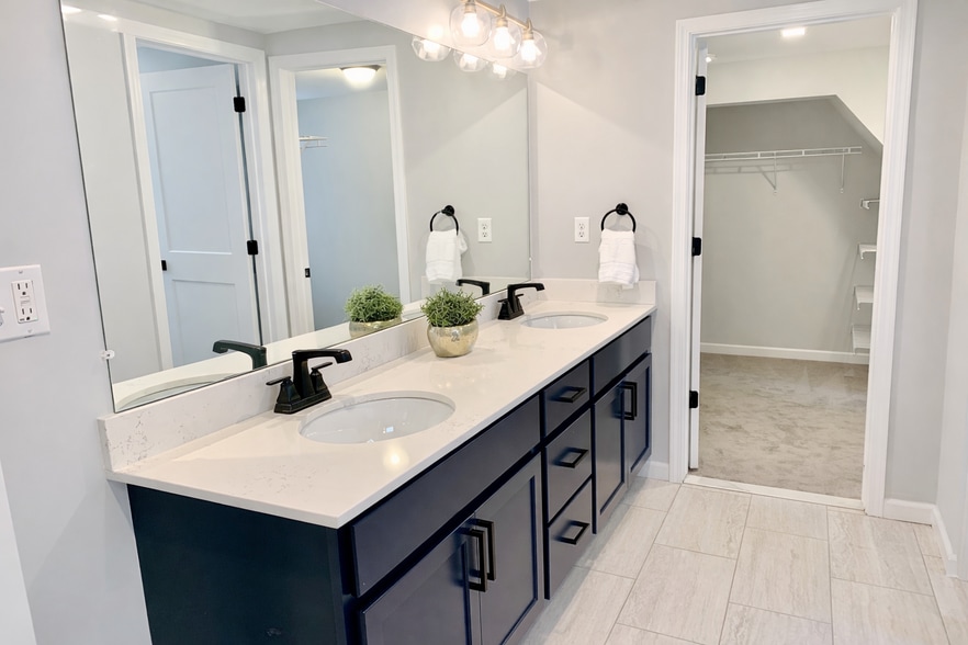 Building Photo - 1508 Gardenia Ave