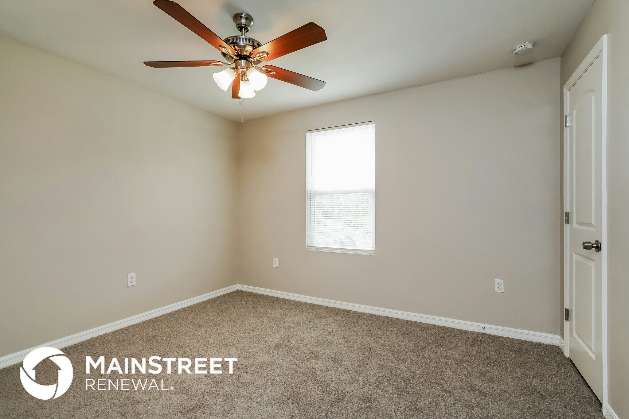 Building Photo - 3202 37th St W