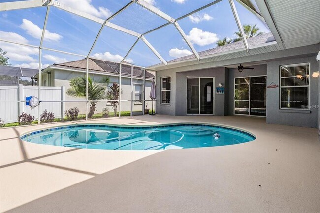 Building Photo - 25001 Bandana Ct