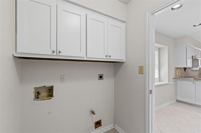 Building Photo - 1600 Fairwind Ct