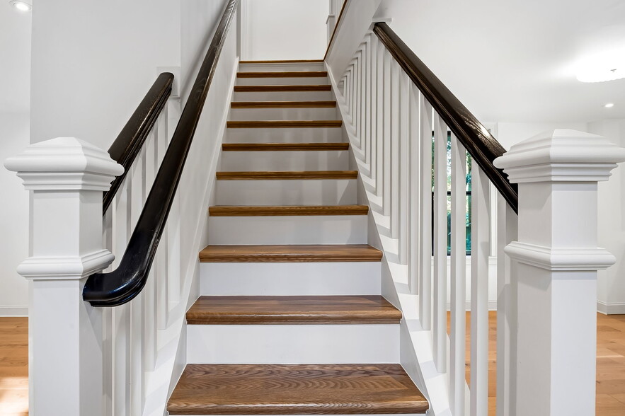 Building Photo - 4629 Keswick Rd