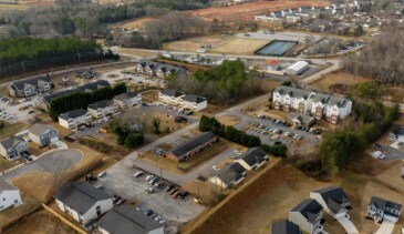 Building Photo - Move-In Ready 2 Bedroom, 2 Bath Apartment in Easley – Convenient Location & Spacious Living!