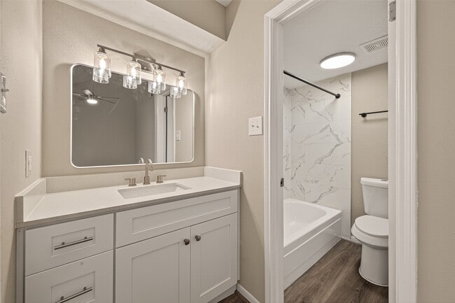 Building Photo - 12239 W Village Dr