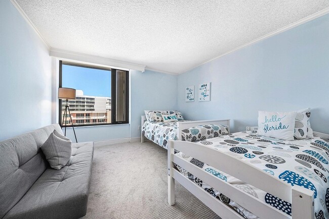 Building Photo - 3009 S Ocean Blvd