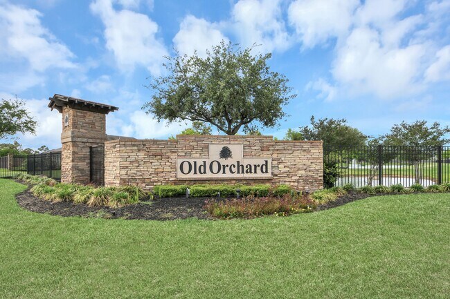 Building Photo - 13127 Barn Course Dr