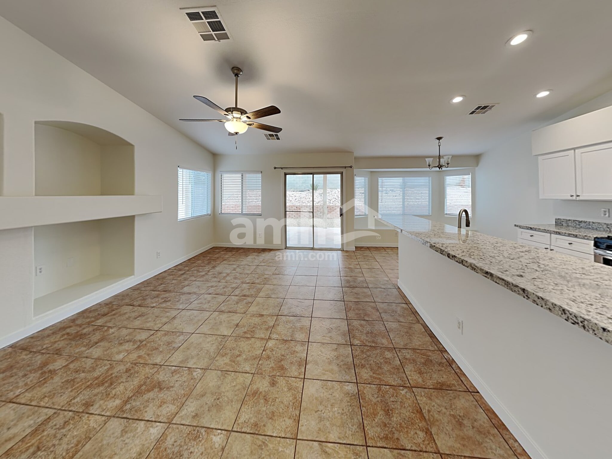 Building Photo - 504 Duran St