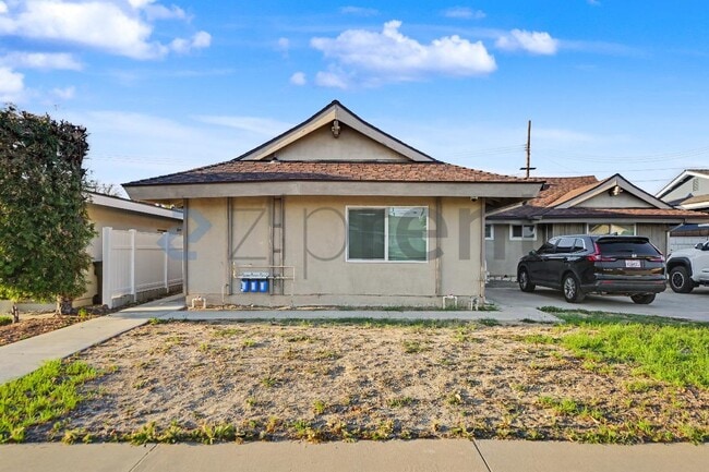 Building Photo - 16023 Ocean Ave