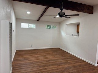 Building Photo - 566 S 29th St