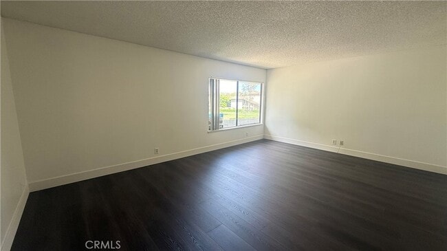 Building Photo - 46 Christamon W